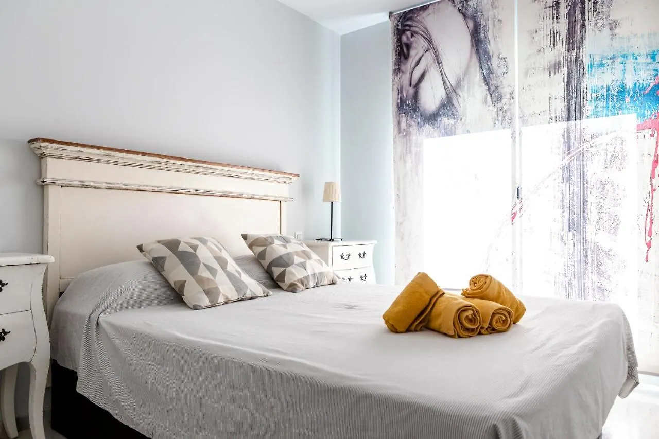アパート Apartamento Torremolinos Marifeアパートメント